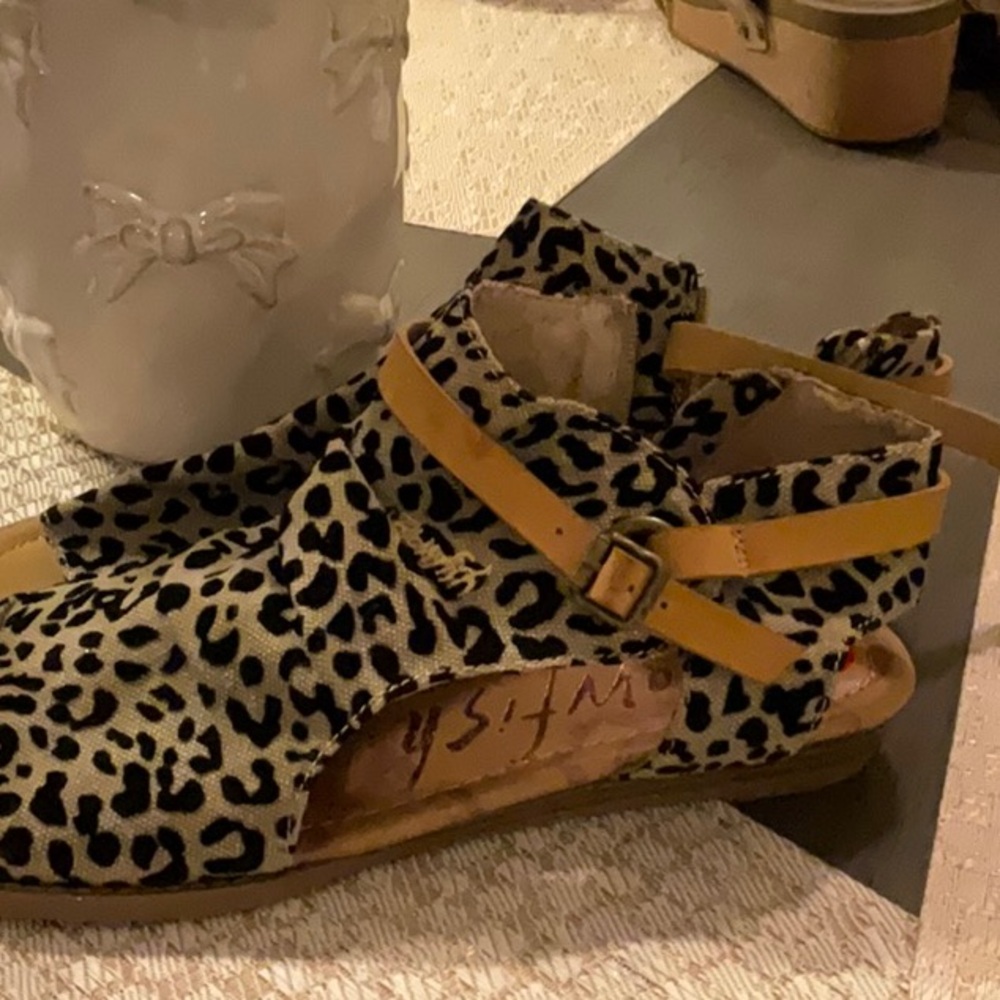 Leopard Print Sandals with Yellow Straps